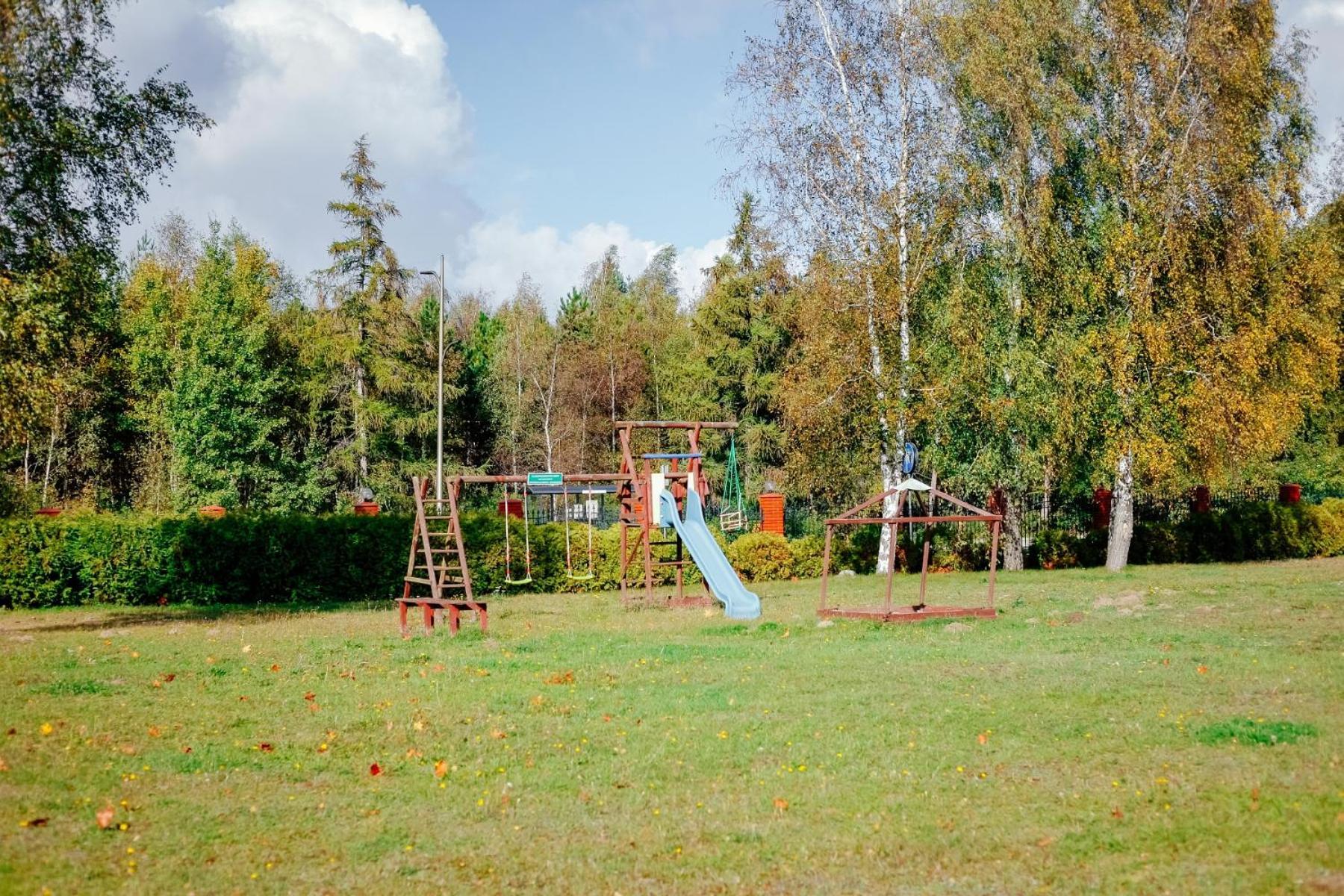 Hotel Gosciniec Jedrus Dąbki Exteriér fotografie